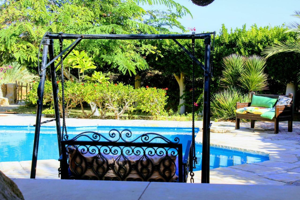 Tunis Lake View Izbat an Namus Exterior photo